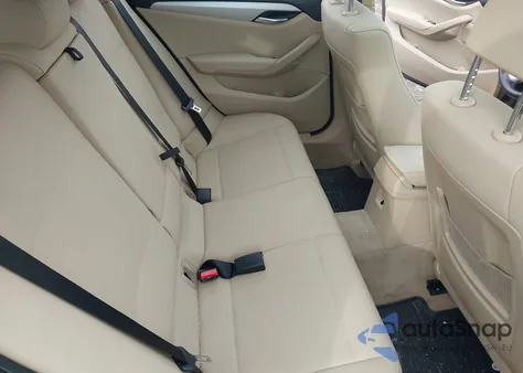 2013 BMW X1 xDrive28I из США, поврежденный, VIN WBAVL1C59DVR86211